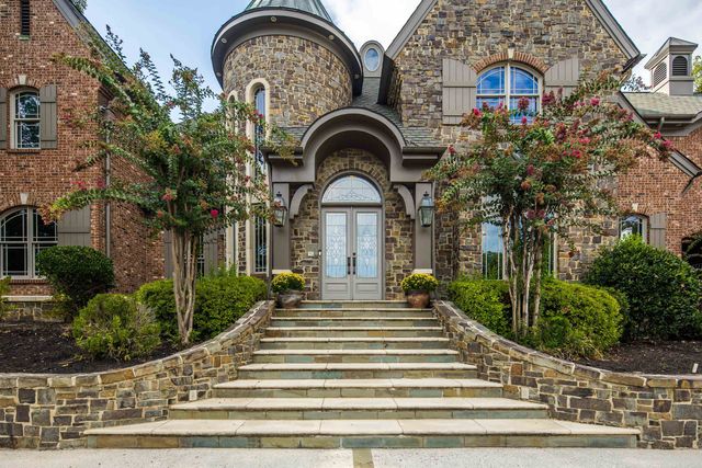 561 WILD ELM CV, Memphis, TN 38120