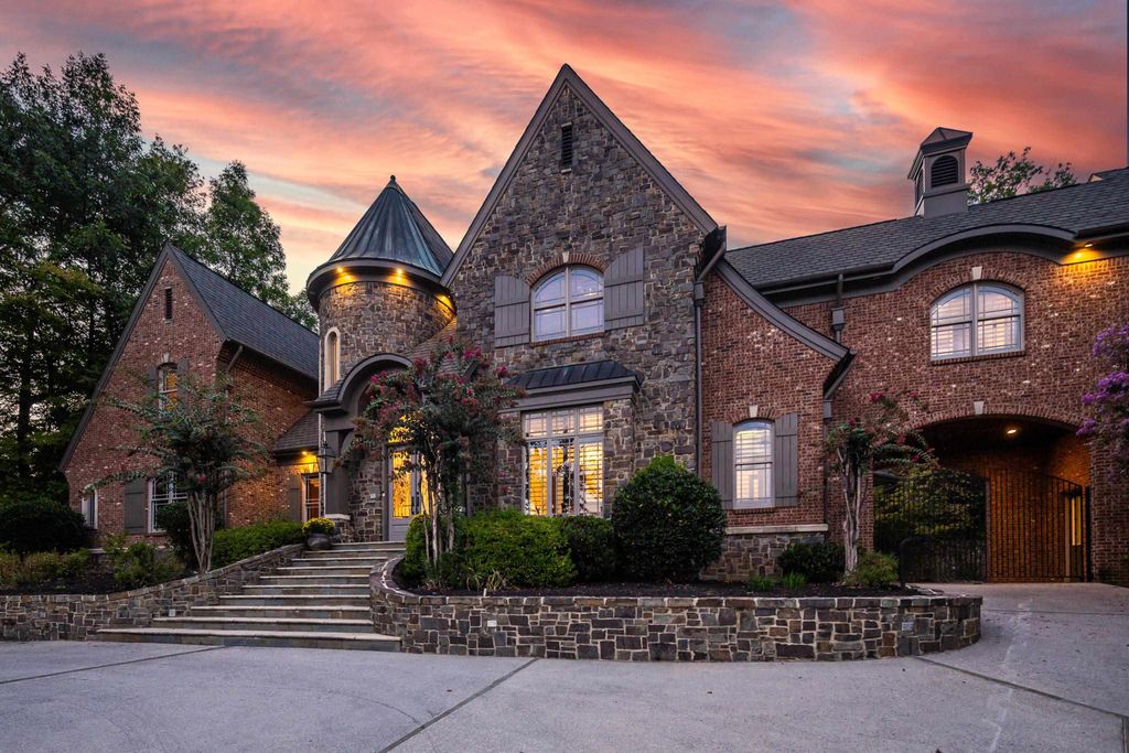 561 WILD ELM CV, Memphis, TN 38120