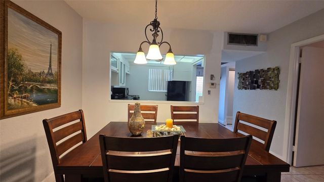 5111 W Oakland Park Boulevard 104, Lauderdale Lakes, FL 33313