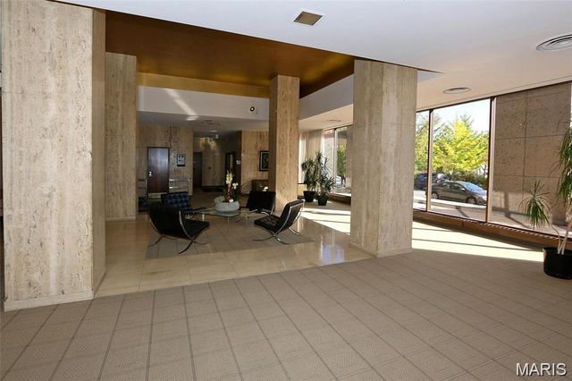 4501 Lindell Boulevard 4B, St Louis, MO 63108