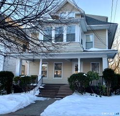52 Goffe Terrace, New Haven, CT 06511