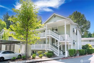 12323 NE 97th St #E, Kirkland, WA 98033