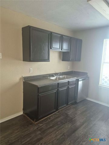 1502 Windward Drive, Killeen, TX 76543