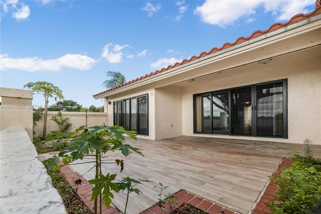 20013 Mona Circle, Boca Raton, FL 33434