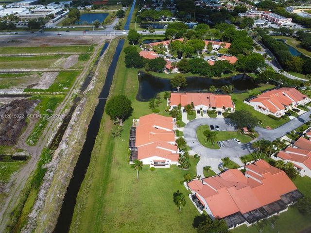 20013 Mona Circle, Boca Raton, FL 33434
