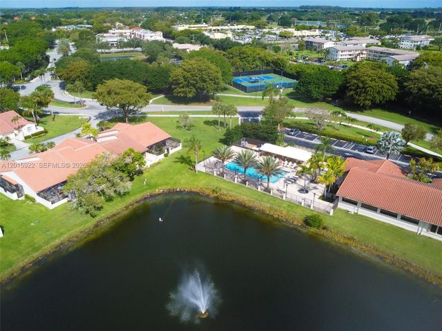 20013 Mona Circle, Boca Raton, FL 33434
