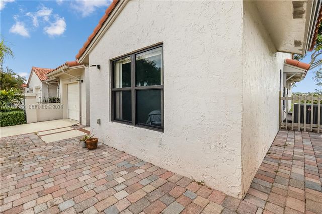 20013 Mona Circle, Boca Raton, FL 33434