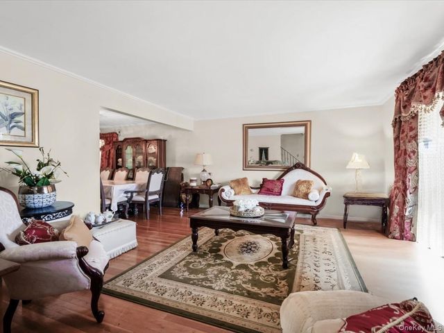 712 Partridge Avenue, West Hempstead, NY 11552