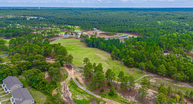 126 Old Course Road, Aberdeen, NC 28315