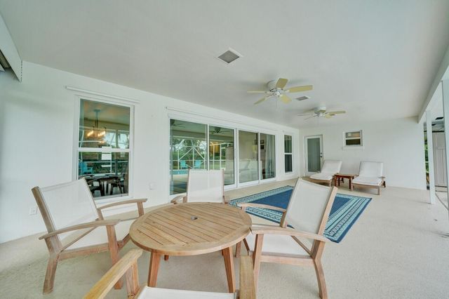 341 Glenbrook Drive, Atlantis, FL 33462