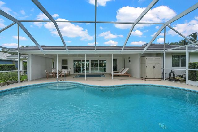 341 Glenbrook Drive, Atlantis, FL 33462