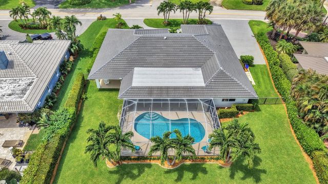 341 Glenbrook Drive, Atlantis, FL 33462