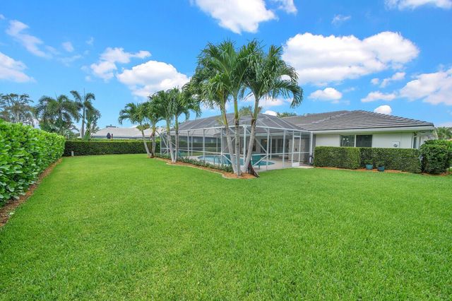 341 Glenbrook Drive, Atlantis, FL 33462