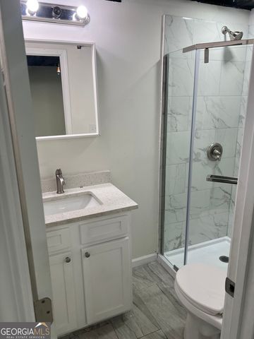 1255 Pine Avenue, East Point, GA 30344