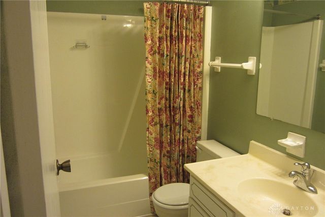 3306 Westchester Court, Fairborn, OH 45324