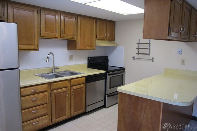 3306 Westchester Court, Fairborn, OH 45324