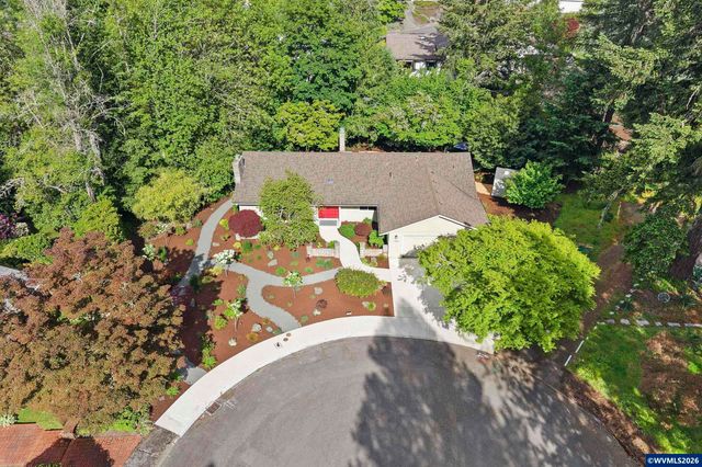 1995 History Ct S, Salem, OR 97302