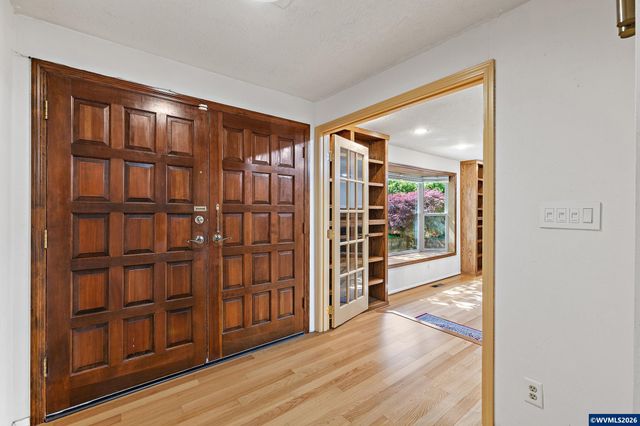 1995 History Ct S, Salem, OR 97302