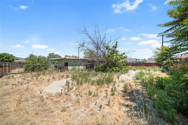 541 S Buena Vista, Hemet, CA 92543