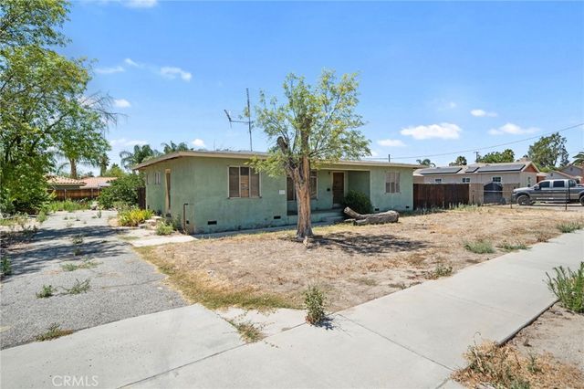 541 S Buena Vista, Hemet, CA 92543