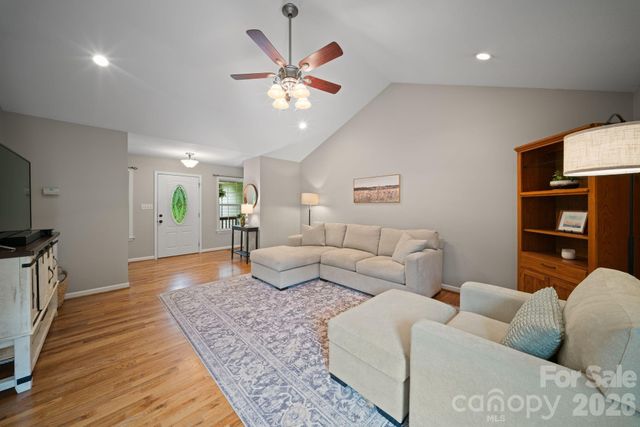 77 Sherry Lane, Leicester, NC 28748