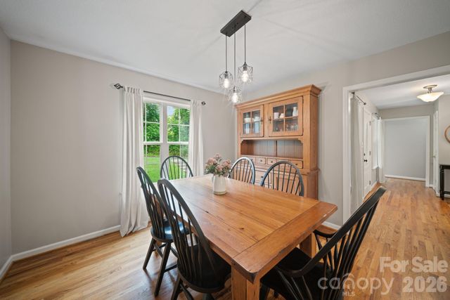 77 Sherry Lane, Leicester, NC 28748