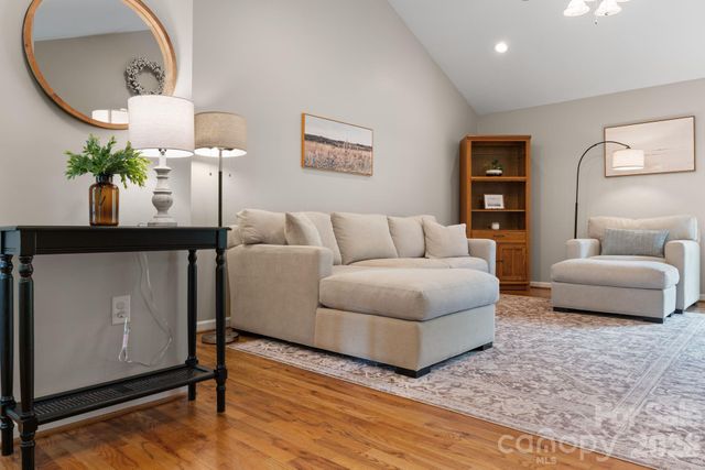 77 Sherry Lane, Leicester, NC 28748