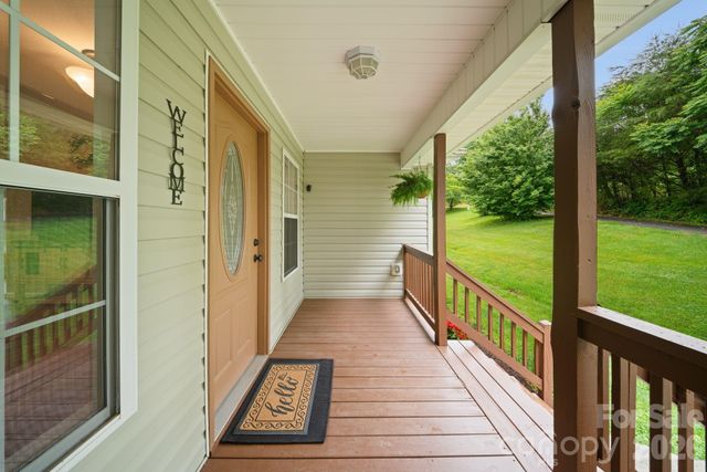77 Sherry Lane, Leicester, NC 28748