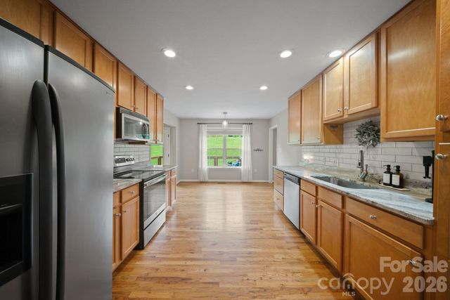 77 Sherry Lane, Leicester, NC 28748