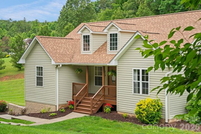 77 Sherry Lane, Leicester, NC 28748
