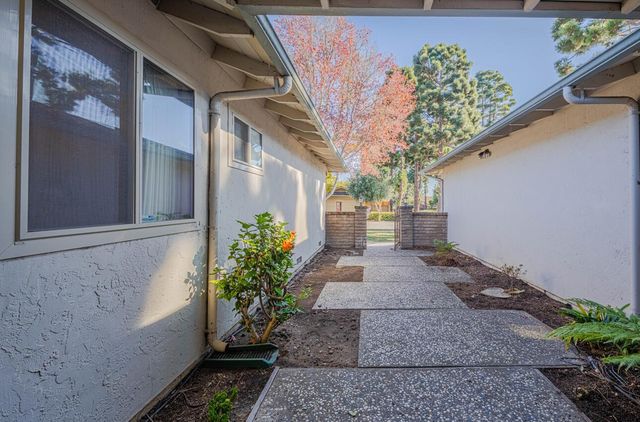 1007 Driftwood Place, Salinas, CA 93901