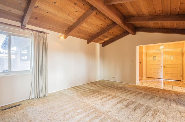 1007 Driftwood Place, Salinas, CA 93901