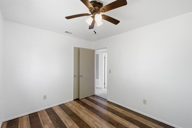 4907 E Platt Avenue, Fresno, CA 93727