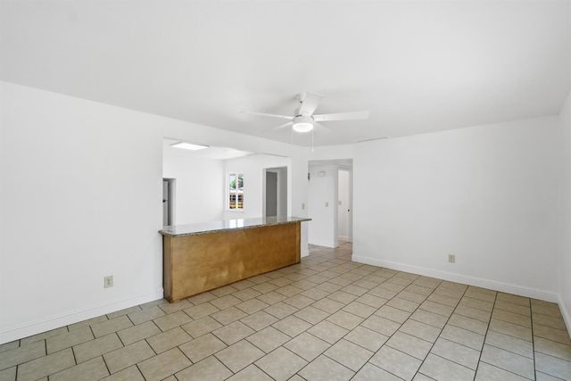 4907 E Platt Avenue, Fresno, CA 93727