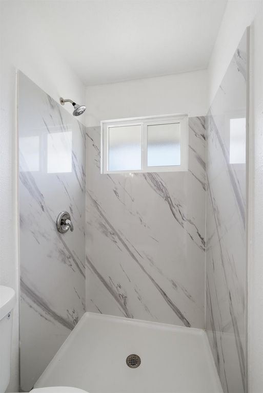 Image 18 of property listing at 4907 E Platt Avenue, Fresno, CA 93727