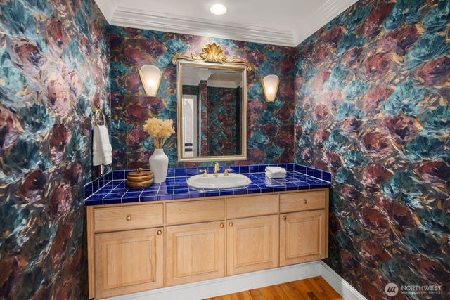 1665 204th Avenue NE, Sammamish, WA 98074