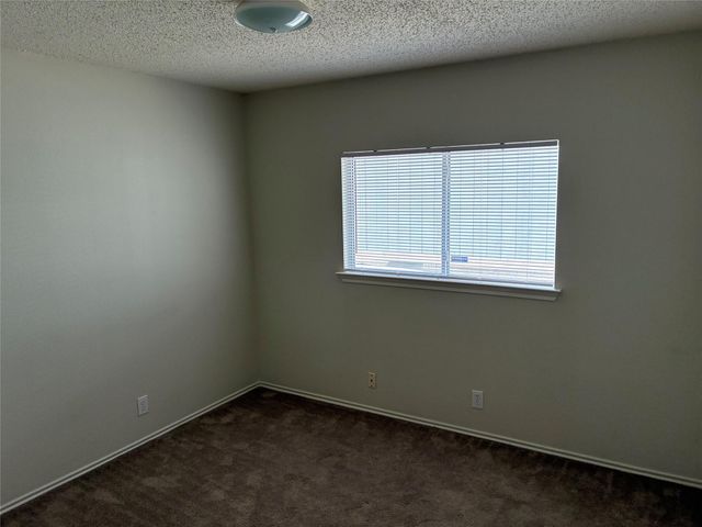 2716 Vinson CT, Round Rock, TX 78664