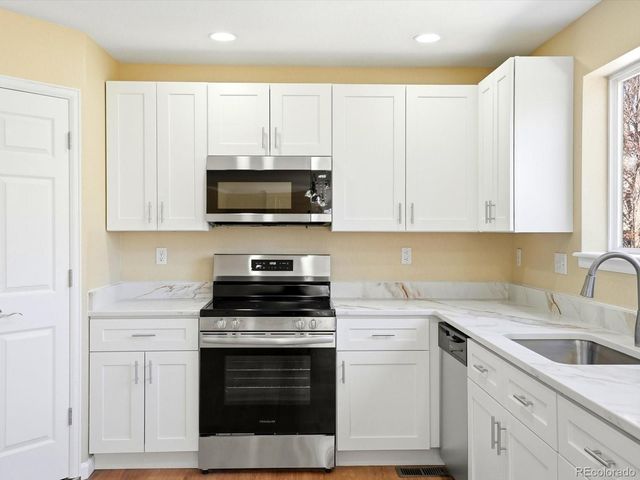 13214 Columbine Circle, Thornton, CO 80241