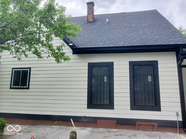 3320 E New York Street, Indianapolis, IN 46201