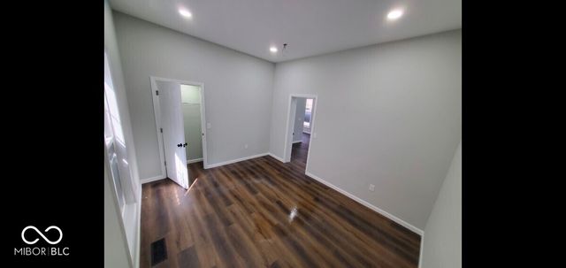 3320 E New York Street, Indianapolis, IN 46201