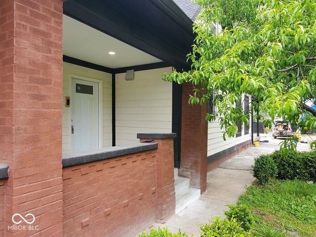 3320 E New York Street, Indianapolis, IN 46201