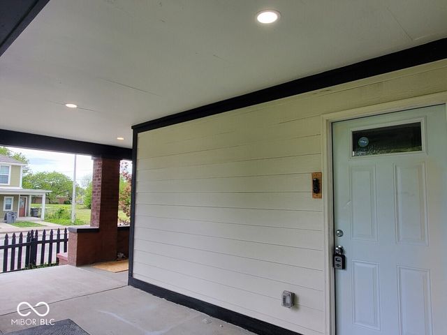 3320 E New York Street, Indianapolis, IN 46201