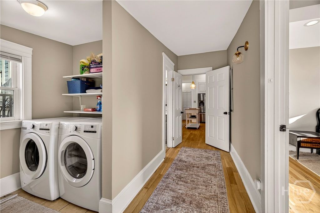 Image 12 of property listing at 513 E Henry Street, Savannah, GA 31401