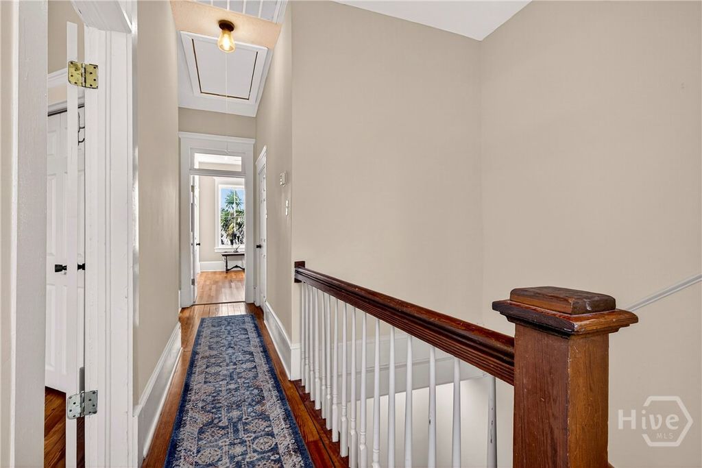 Image 14 of property listing at 513 E Henry Street, Savannah, GA 31401