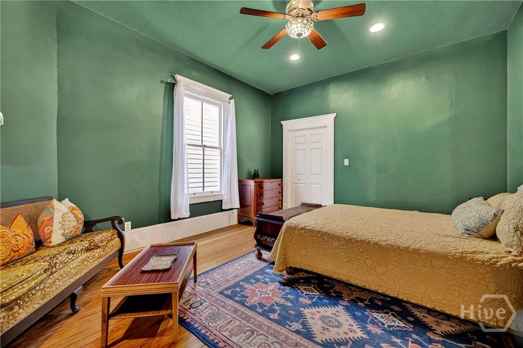 Image 28 of property listing at 513 E Henry Street, Savannah, GA 31401