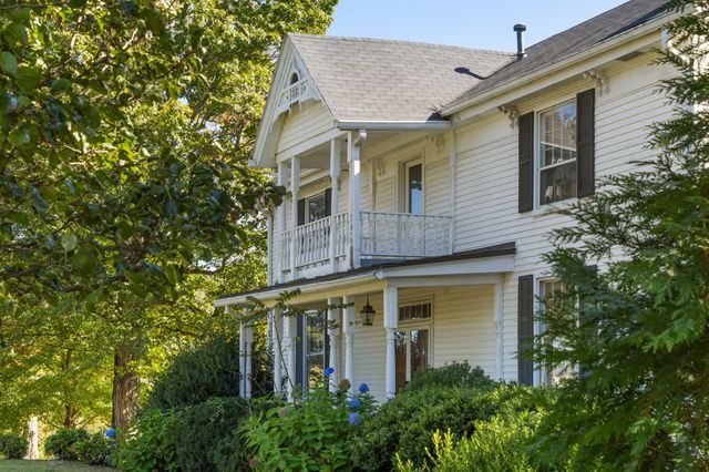 2133 Allisona Rd, Eagleville, TN 37060