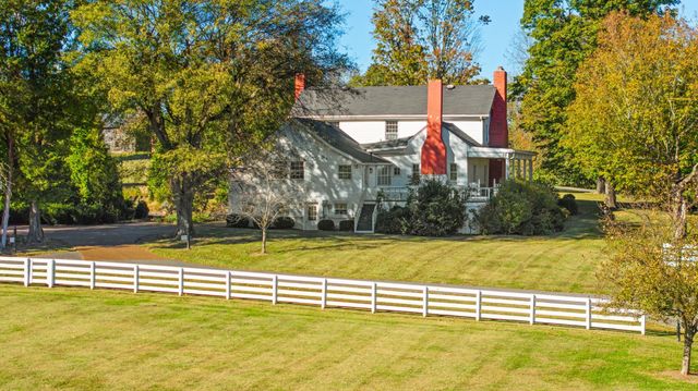 2133 Allisona Rd, Eagleville, TN 37060