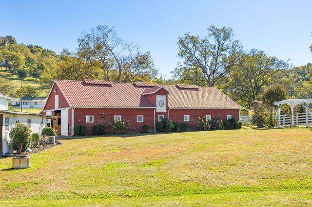 2133 Allisona Rd, Eagleville, TN 37060