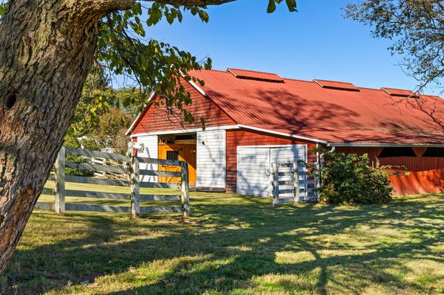 2133 Allisona Rd, Eagleville, TN 37060
