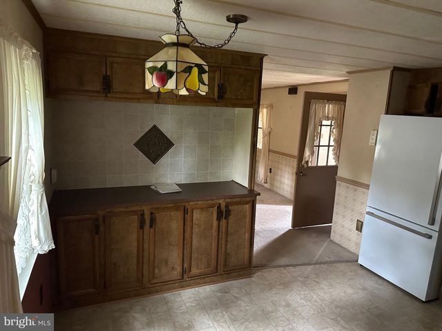 1027 PINE CIR, Telford, PA 18969